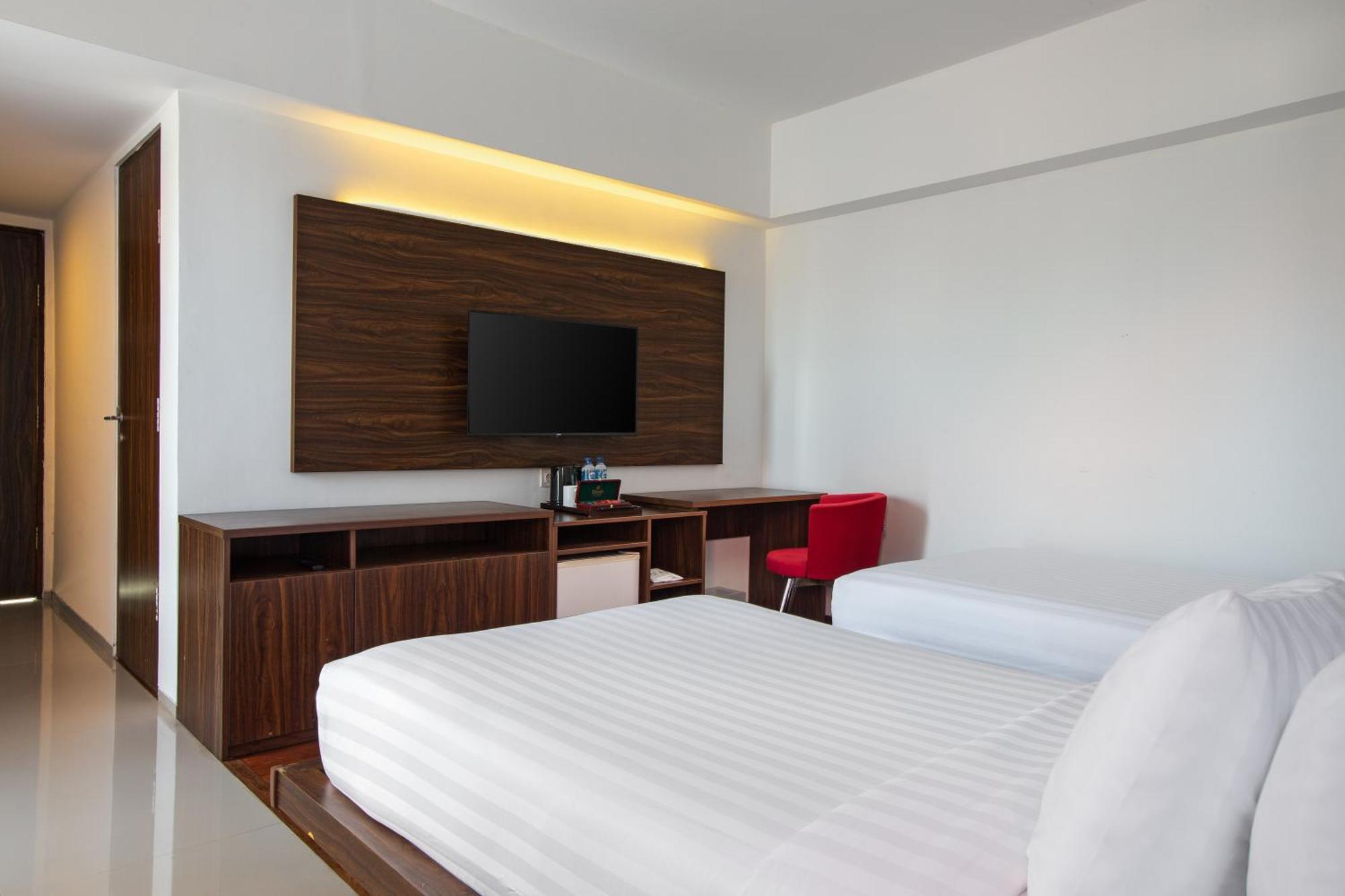 The Bene Hotel Kuta Lombok Exteriör bild